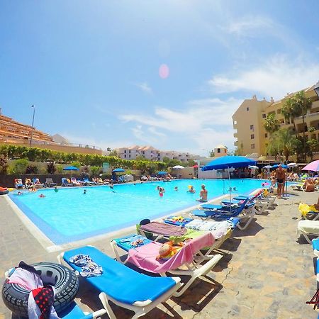 Castle Harbour Aparthotel Los Cristianos  Bagian luar foto