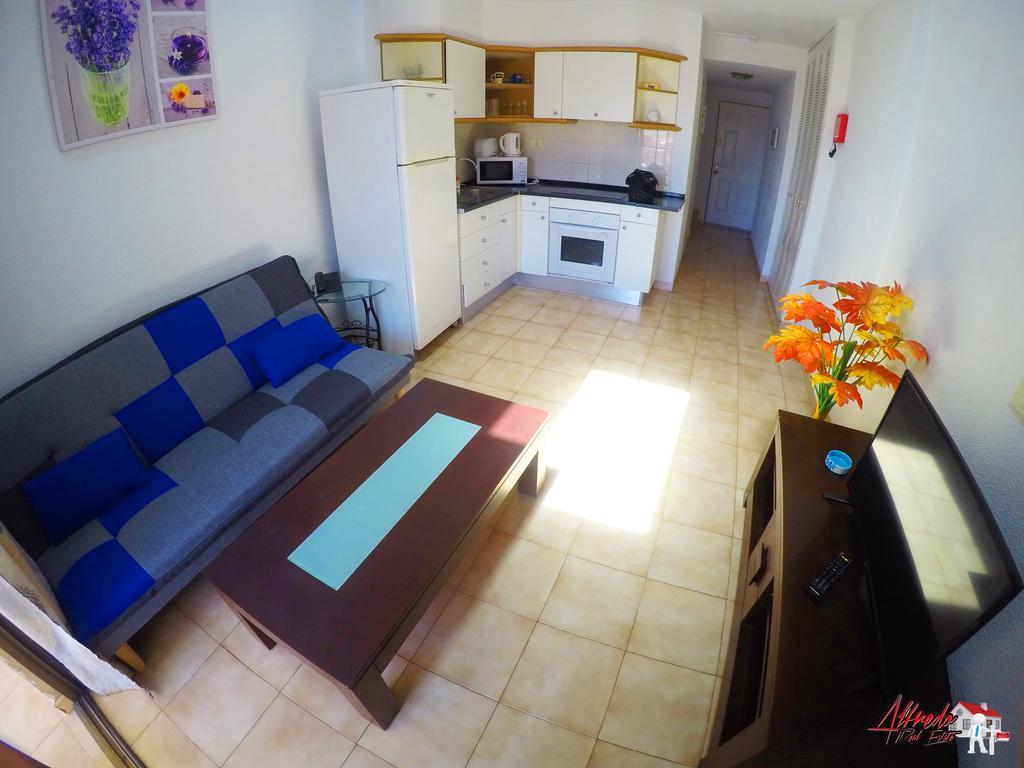 Castle Harbour Aparthotel Los Cristianos  Bagian luar foto