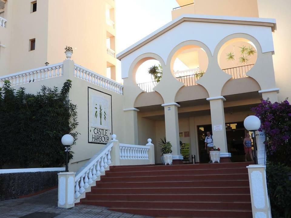 Castle Harbour Aparthotel Los Cristianos  Bagian luar foto