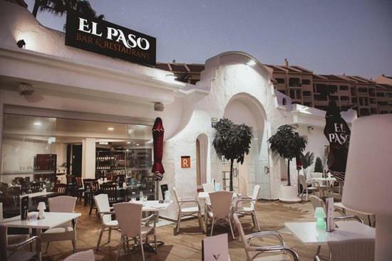 Castle Harbour Aparthotel Los Cristianos  Bagian luar foto