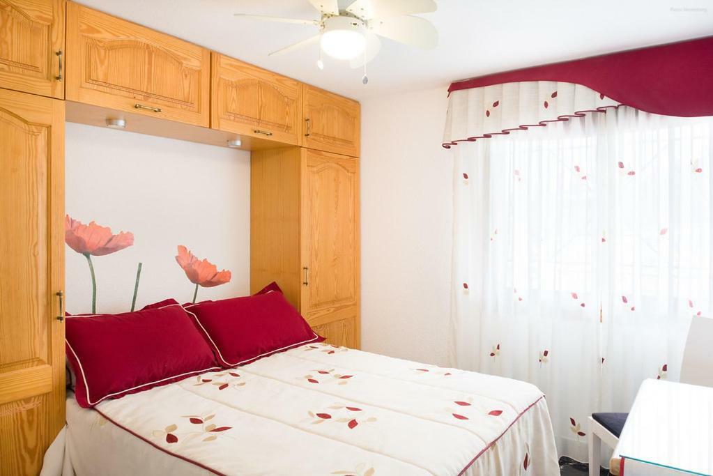 Castle Harbour Aparthotel Los Cristianos  Bagian luar foto