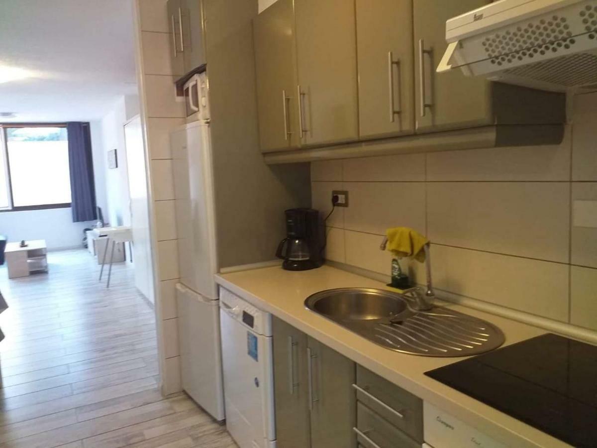 Castle Harbour Aparthotel Los Cristianos  Bagian luar foto
